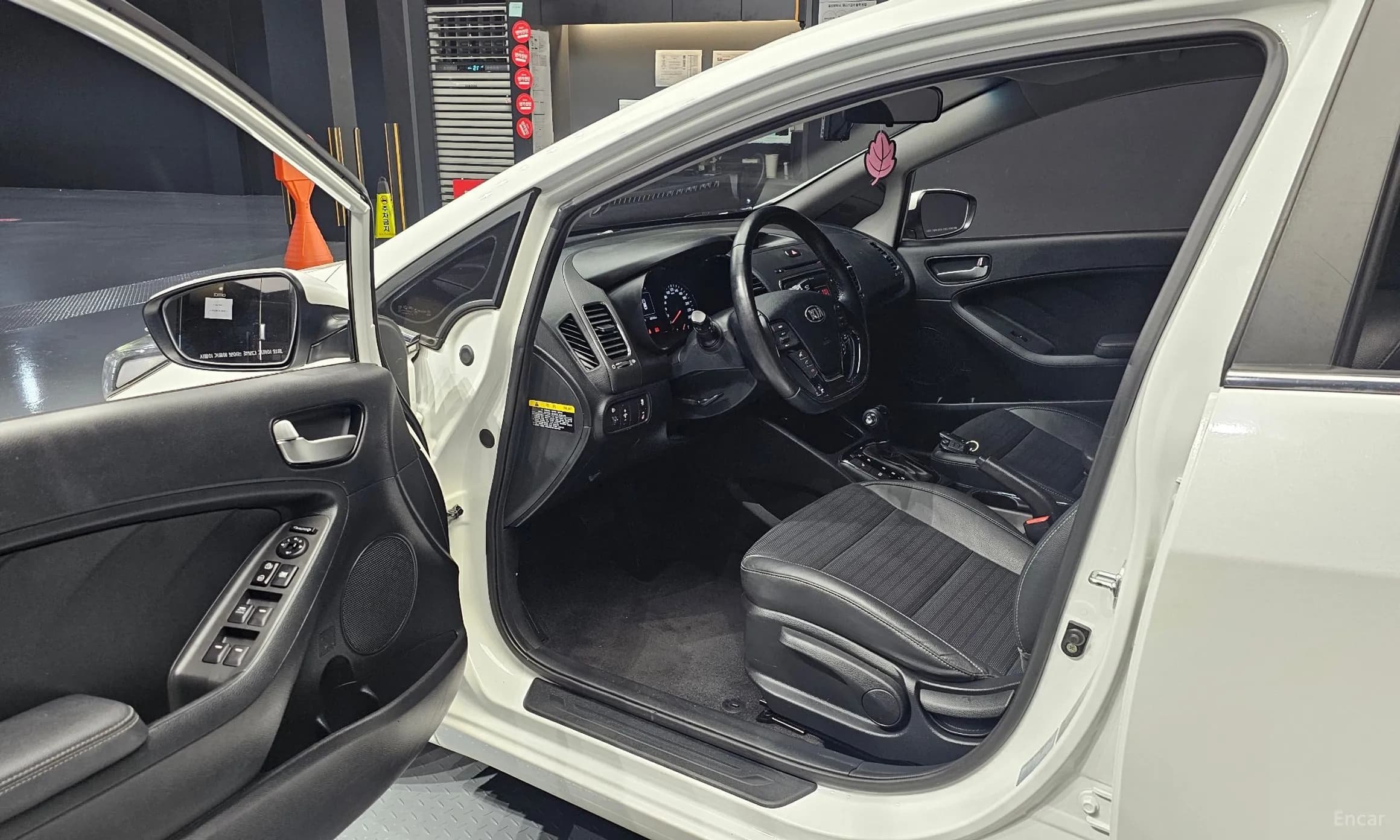 K3
