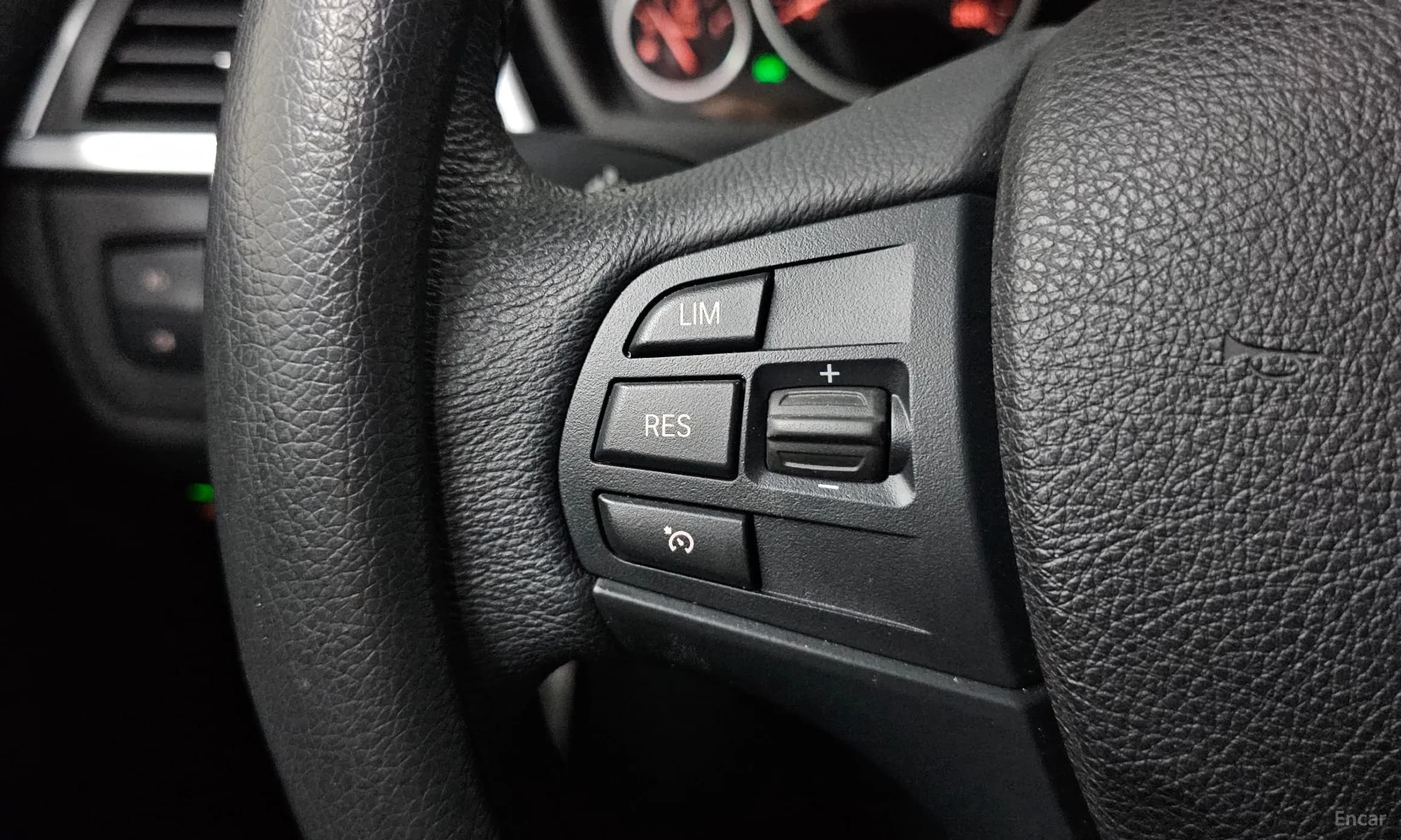 3 Series (F30)