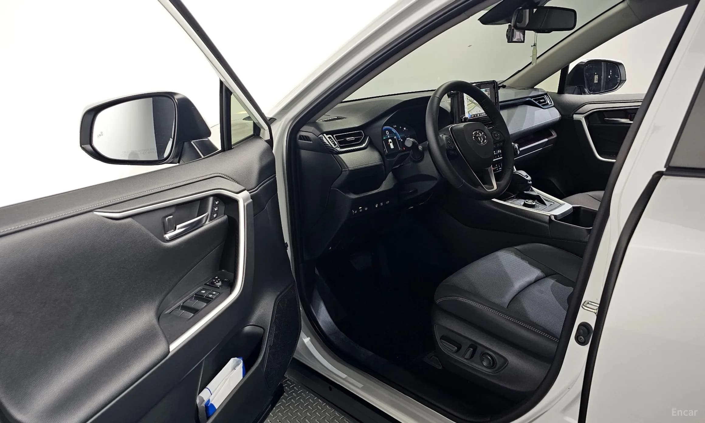 RAV4 5th Generation