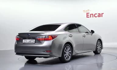 New ES300h