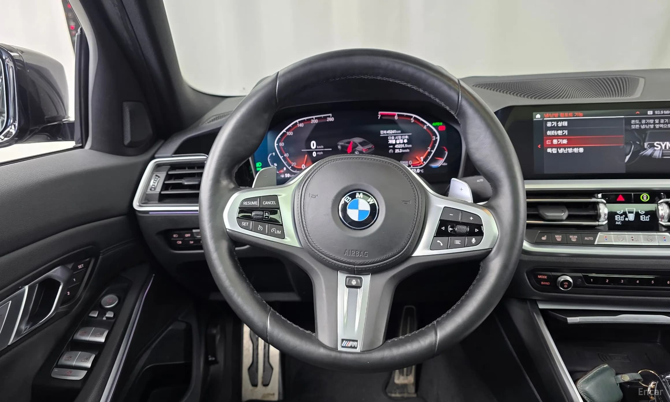 3 Series (G20)