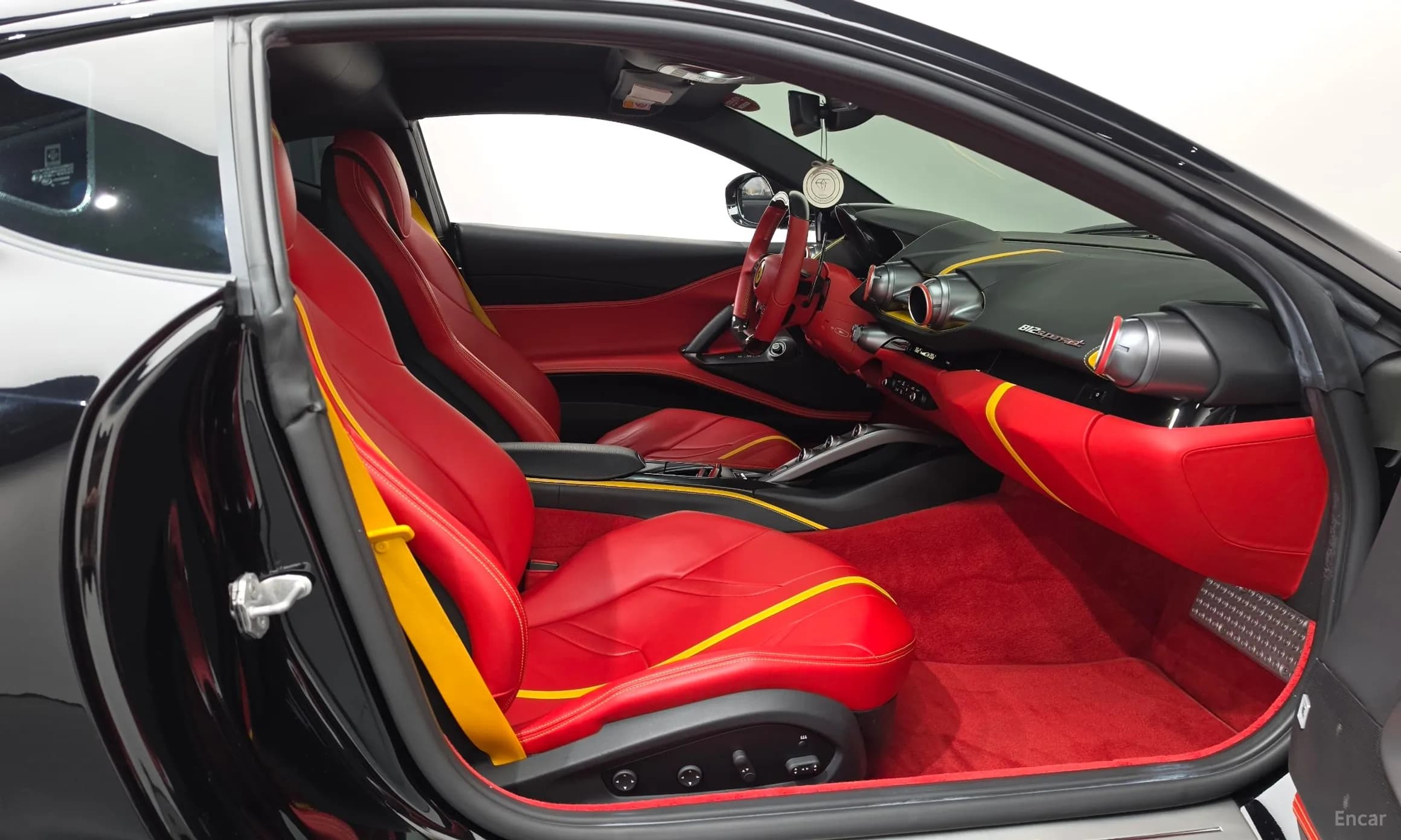 812 Superfast