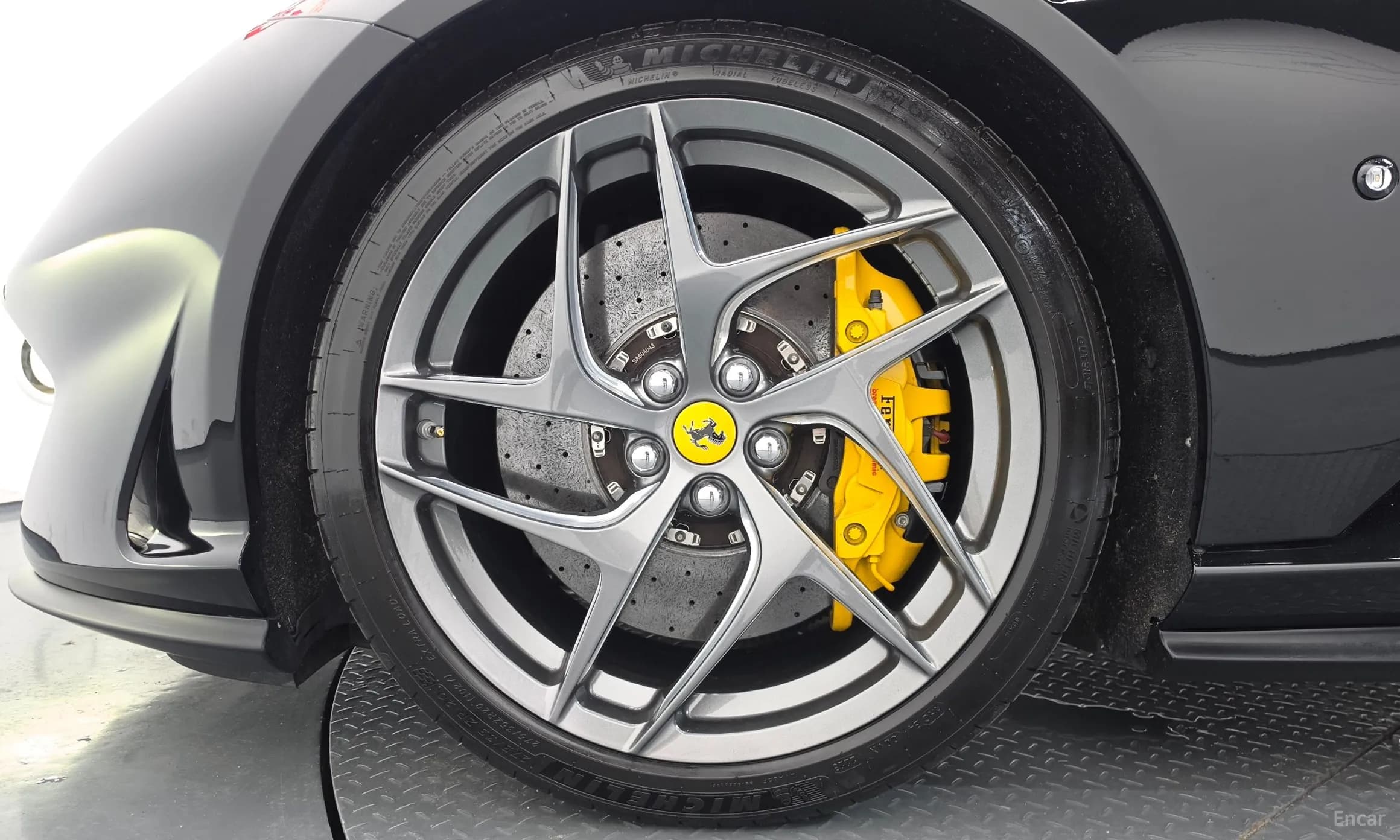 812 Superfast