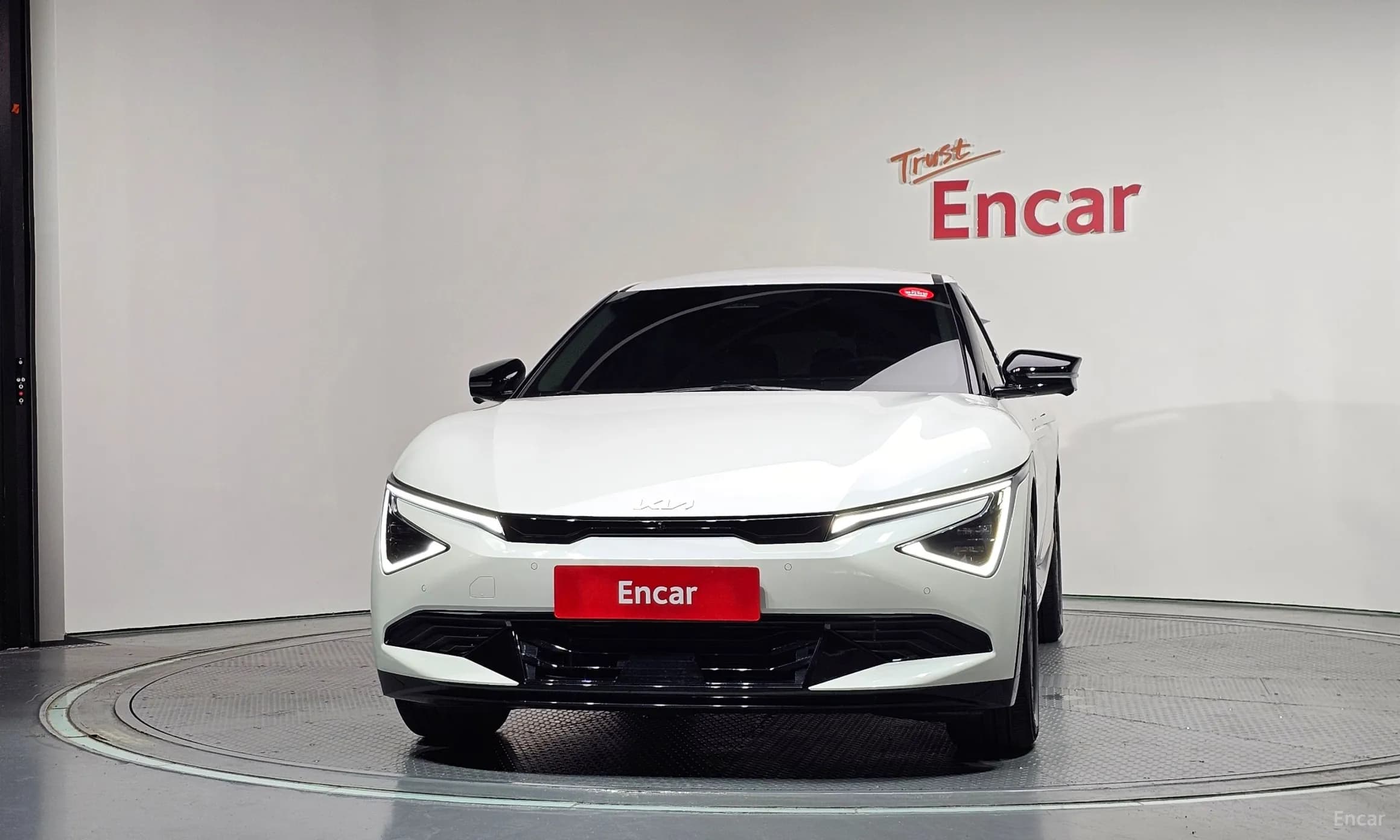 EV6