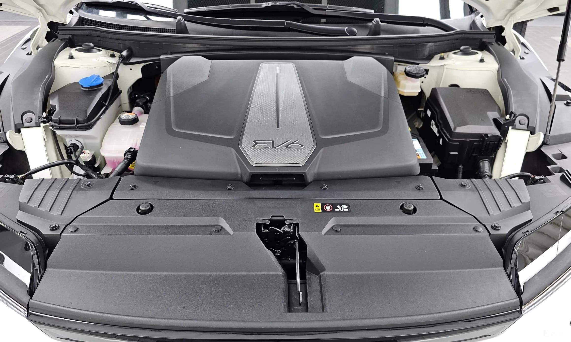 EV6