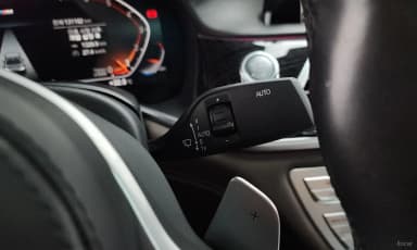 7 Series (G11)