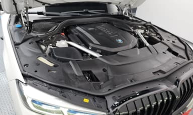 7 Series (G11)