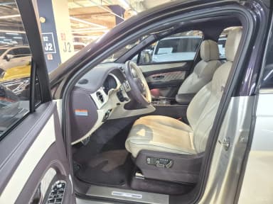Bentayga