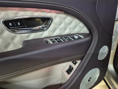 Bentayga