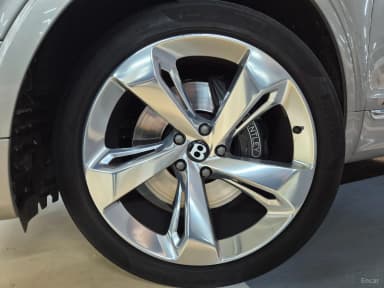 Bentayga