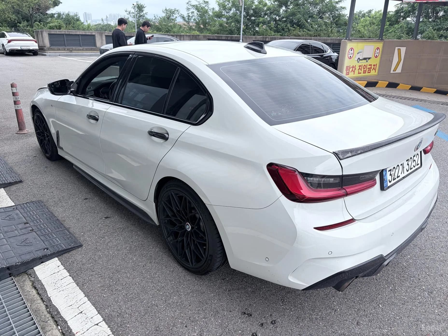 3 Series (G20)