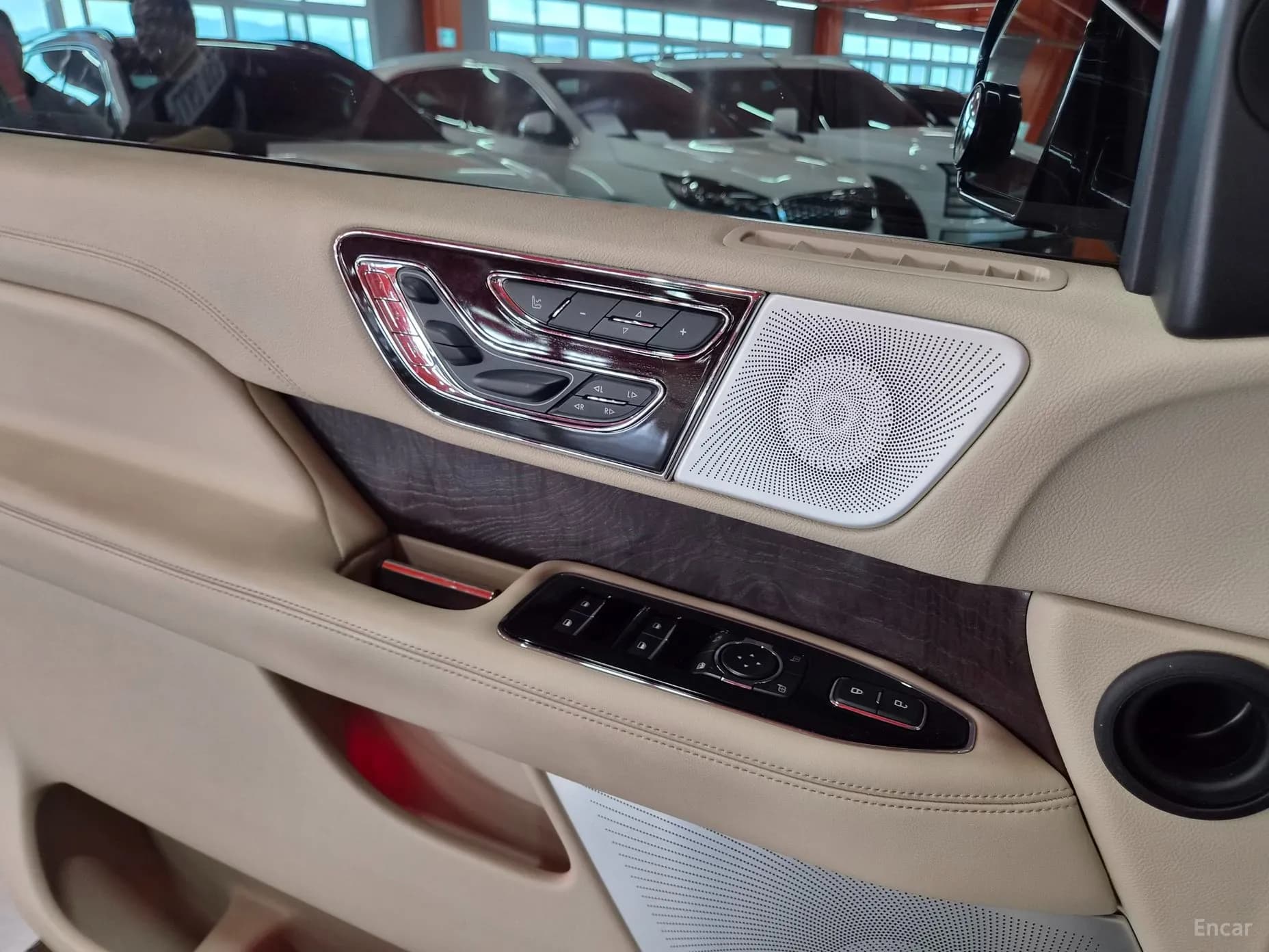Navigator 4th generation