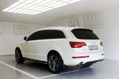 Q7