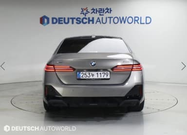 5 Series (G60)
