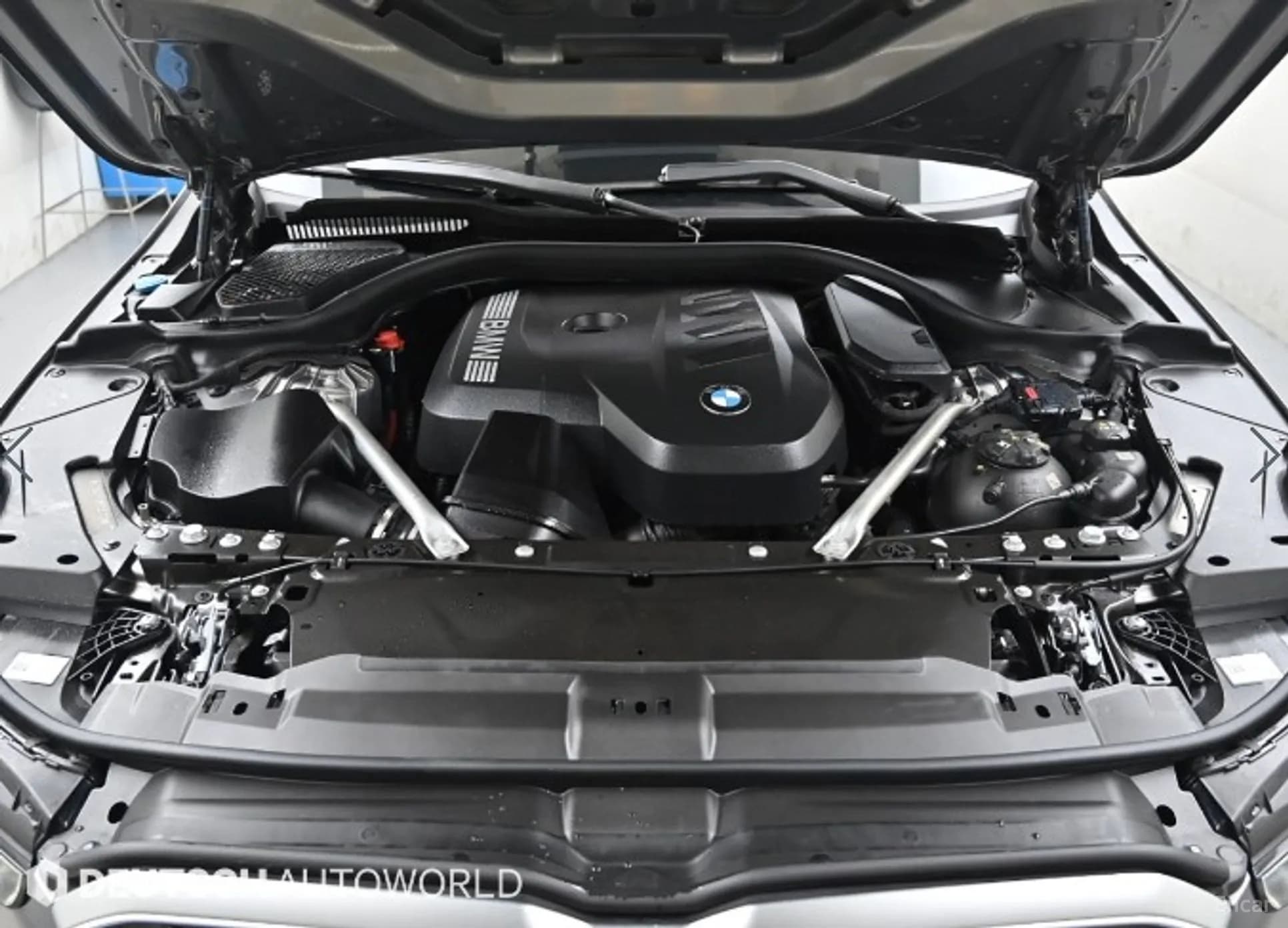 5 Series (G60)