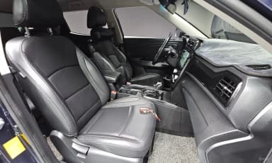 Berry New Tivoli