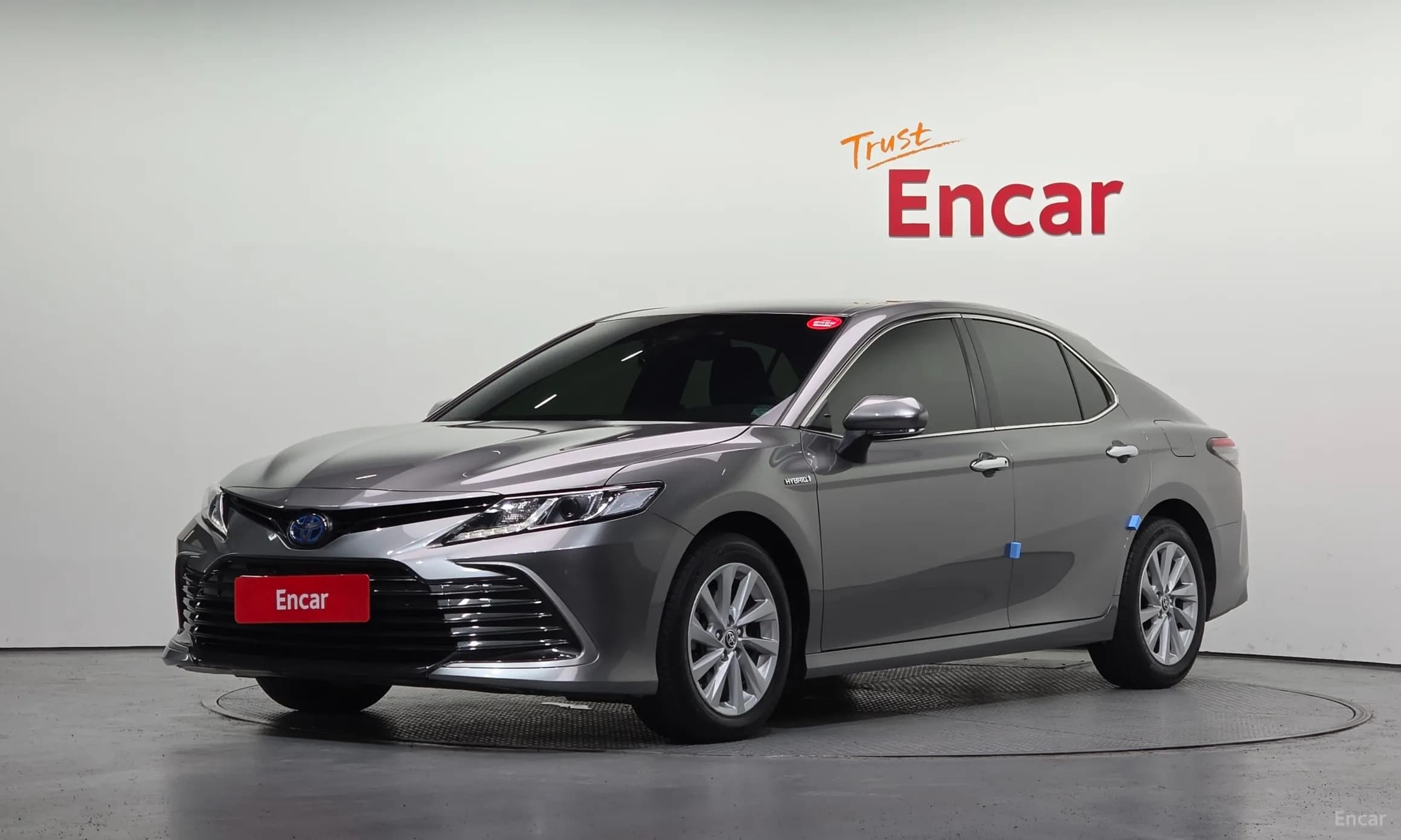 Camry (XV70)