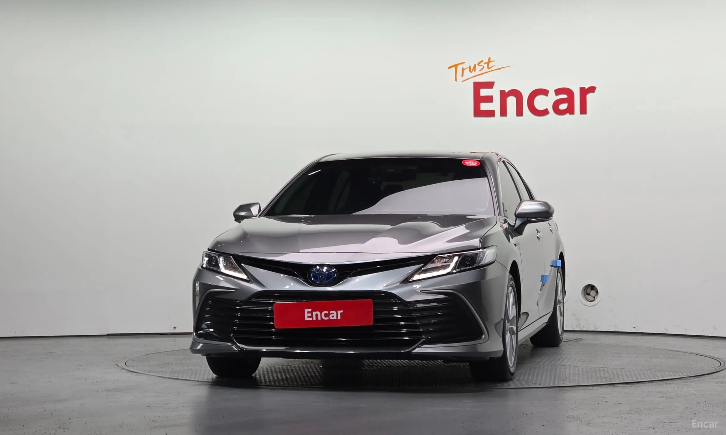 Camry (XV70)