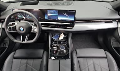 5 Series (G60)