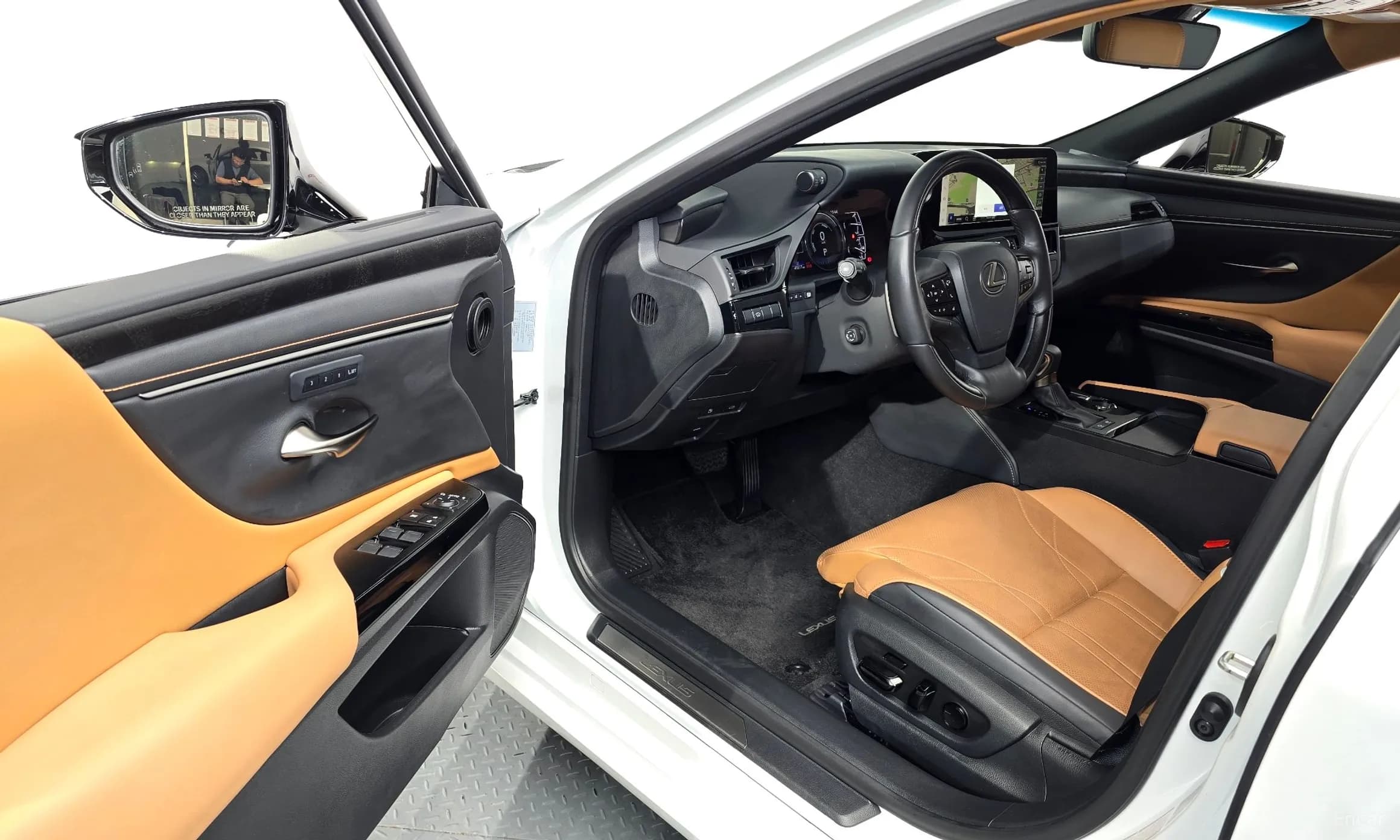 ES300h 7th Generation