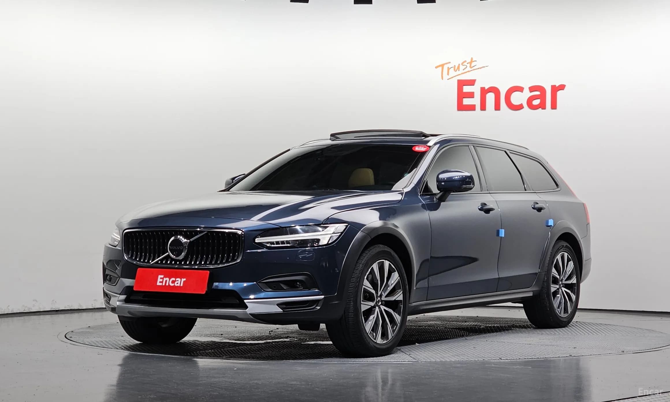 V90 Cross Country