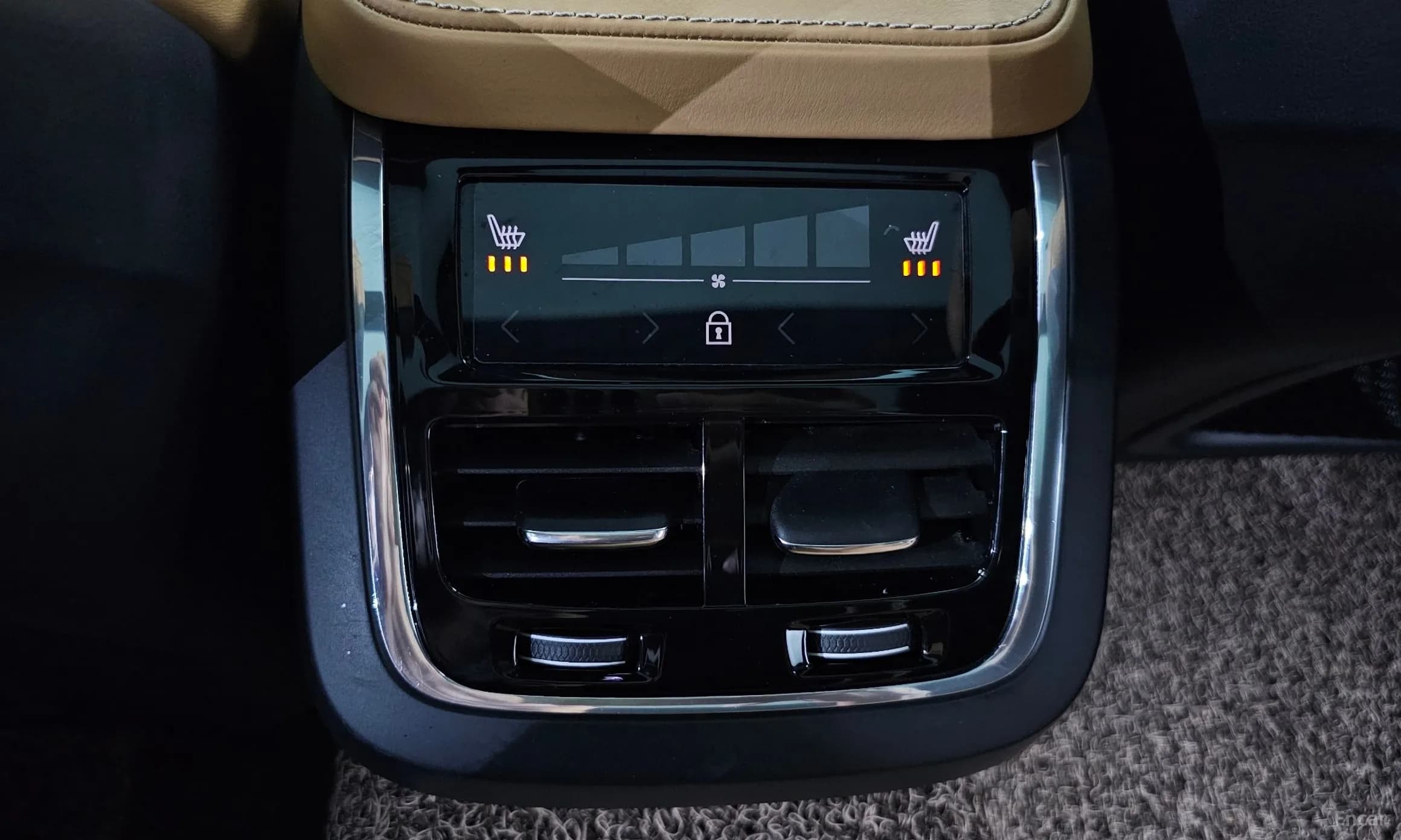 V90 Cross Country