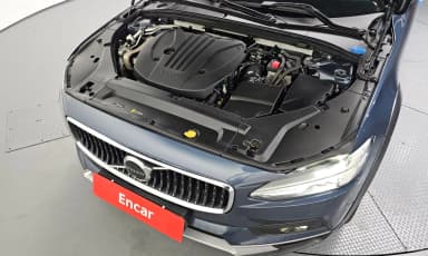 V90 Cross Country