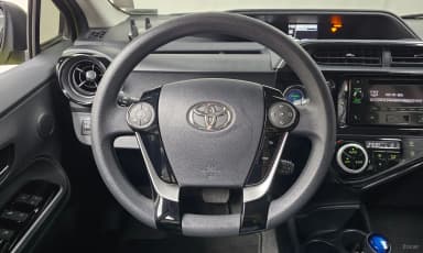 Prius C