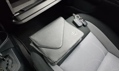 Prius C