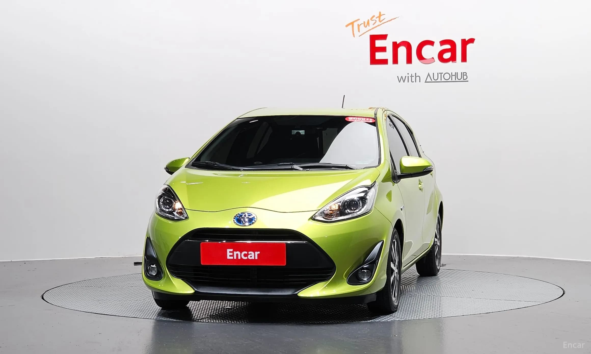 Prius C