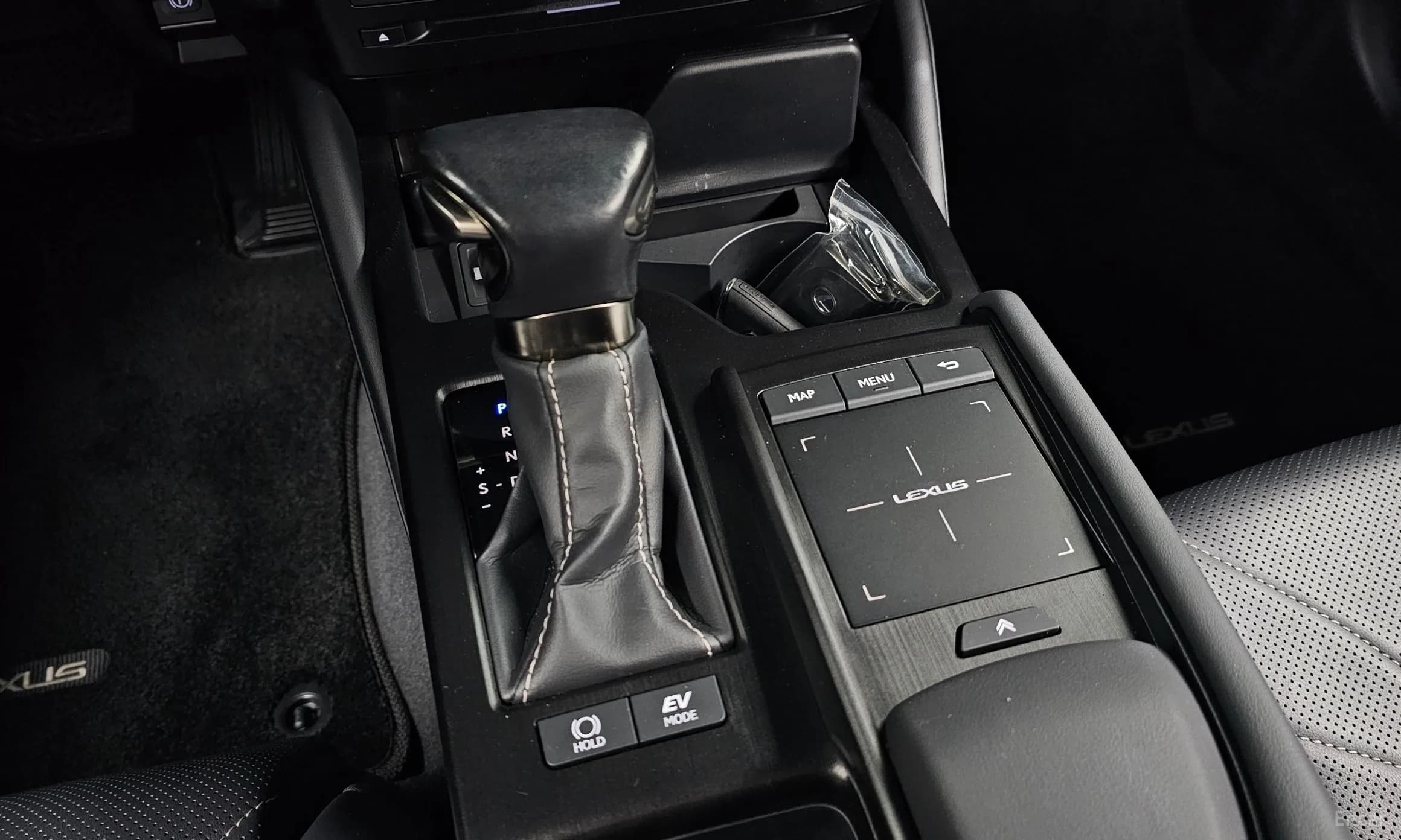 ES300h 7th Generation