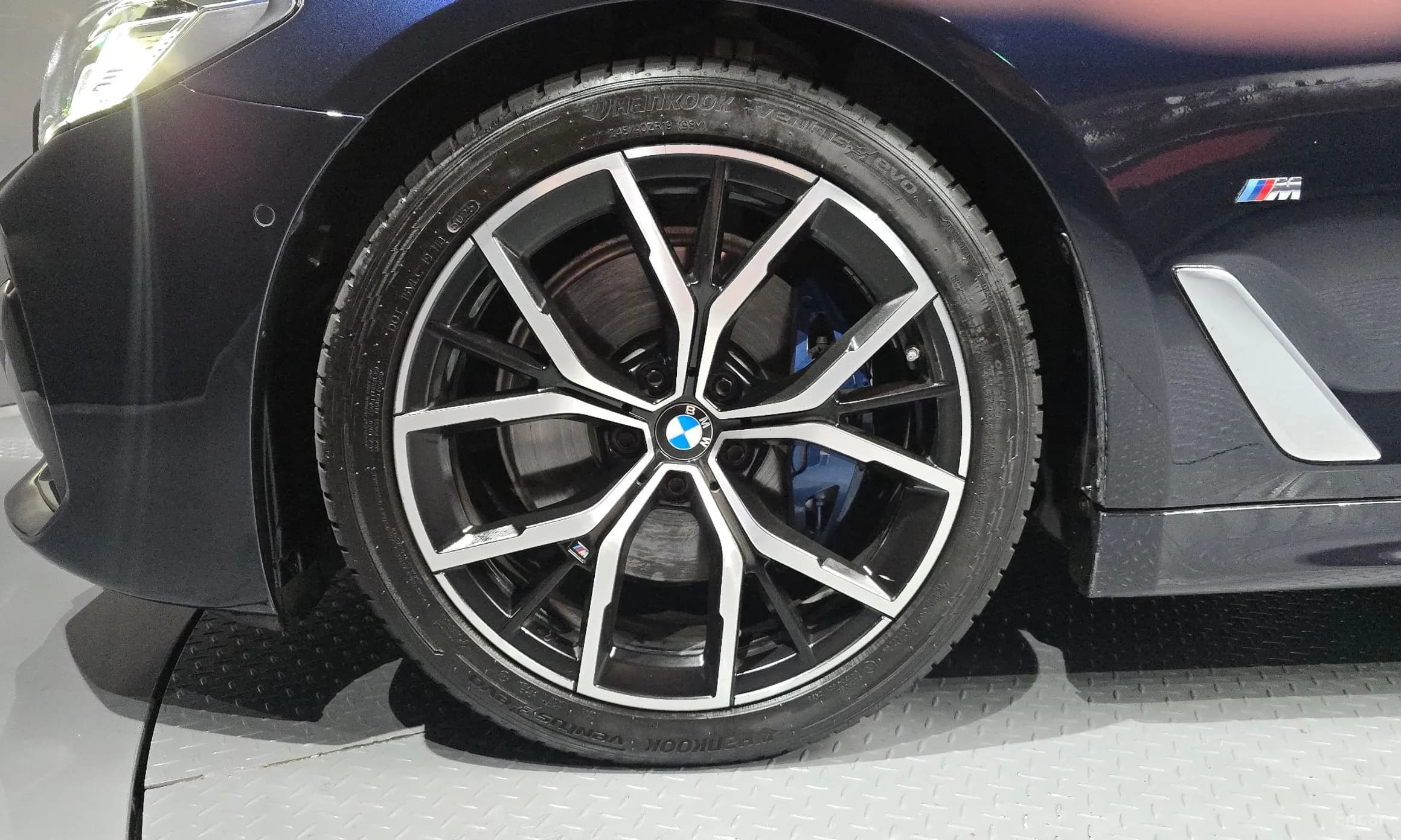 5 Series (G30)