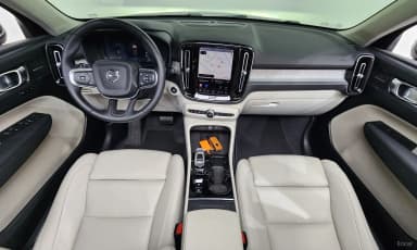 XC40