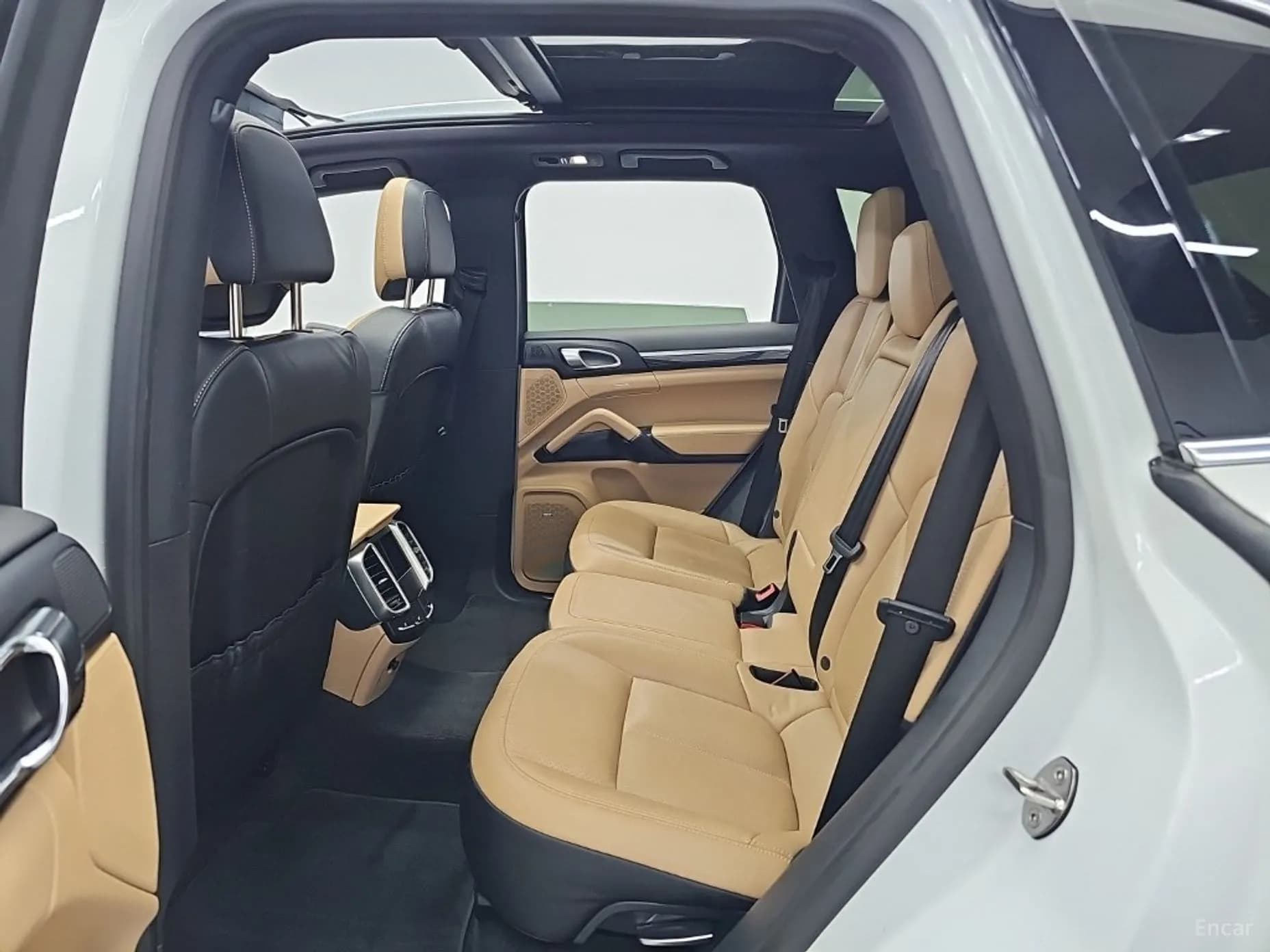 New Cayenne