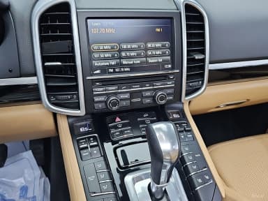 New Cayenne