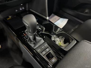 Camry (XV80)