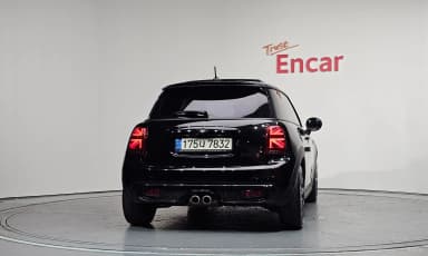 Cooper S