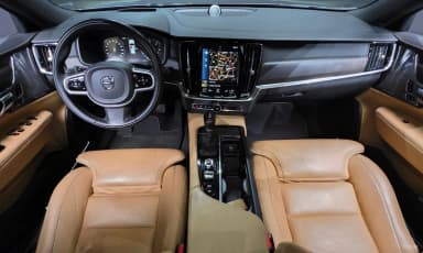 V90 Cross Country