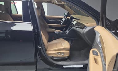 XT6