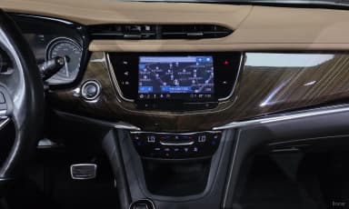 XT6