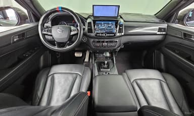 Rexton Sports Khan