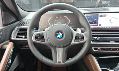 X6 (G06)