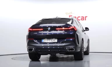 X6 (G06)