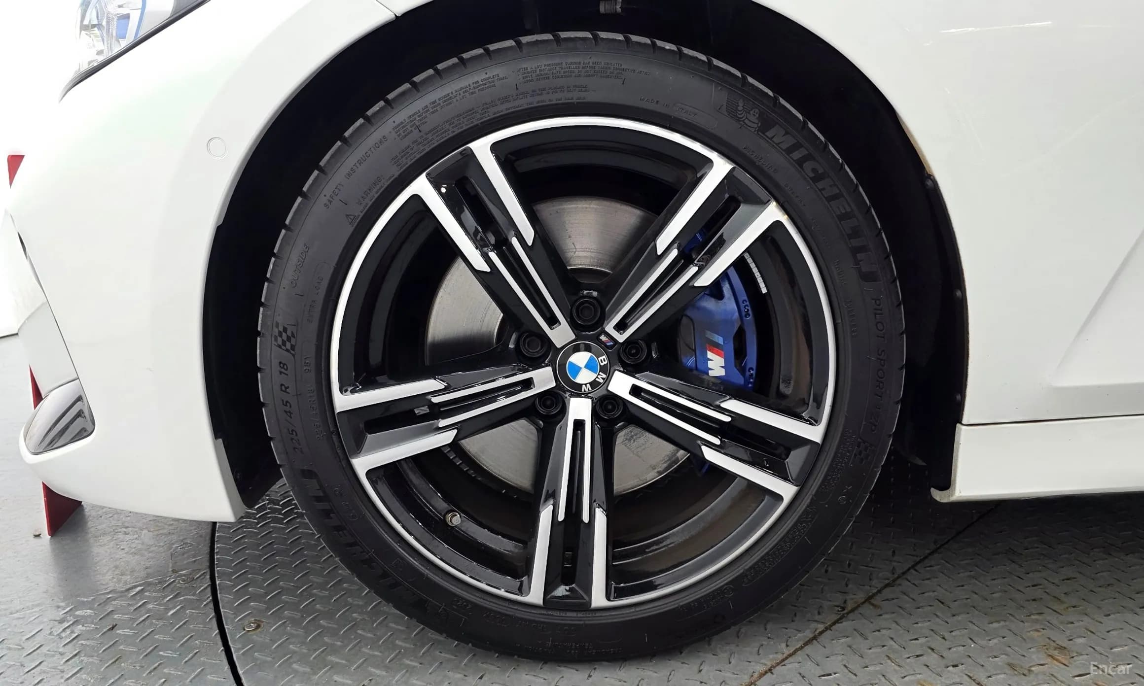 3 Series (G20)