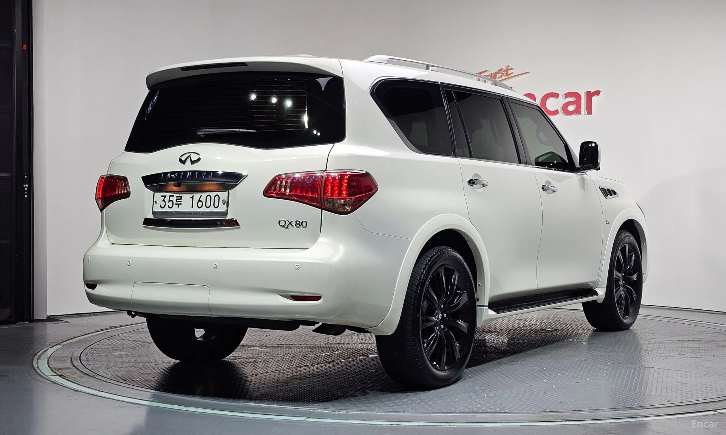 QX80