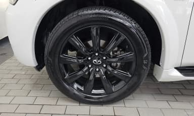 QX80