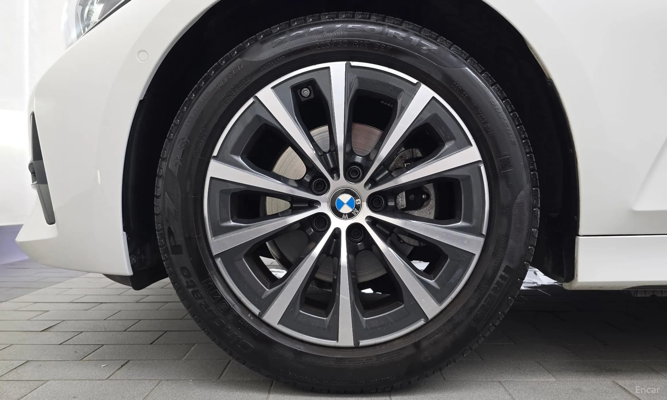 3 Series (G20)