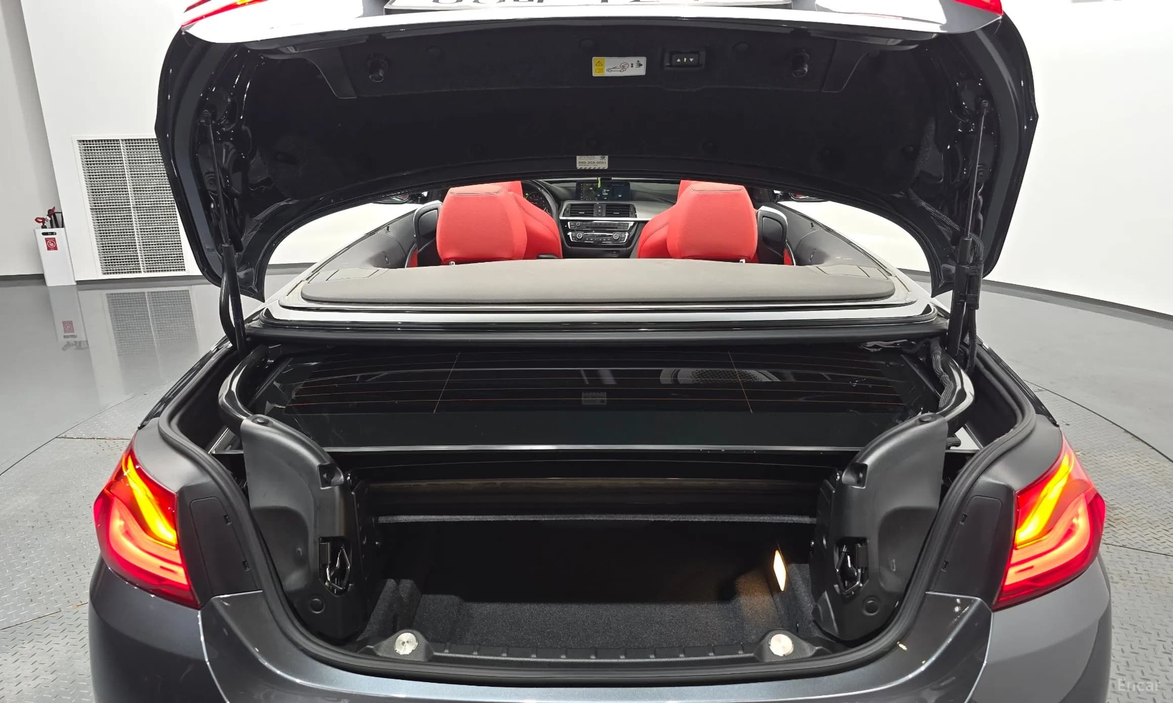 Series 4 (F32)