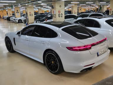 Panamera (971)