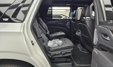Escalade 5th Generation